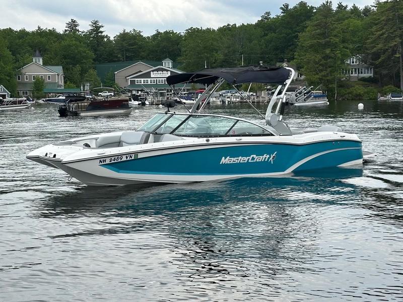2017 MasterCraft X46