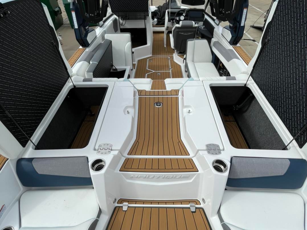 2022 Nautique G23 -Excellent condition