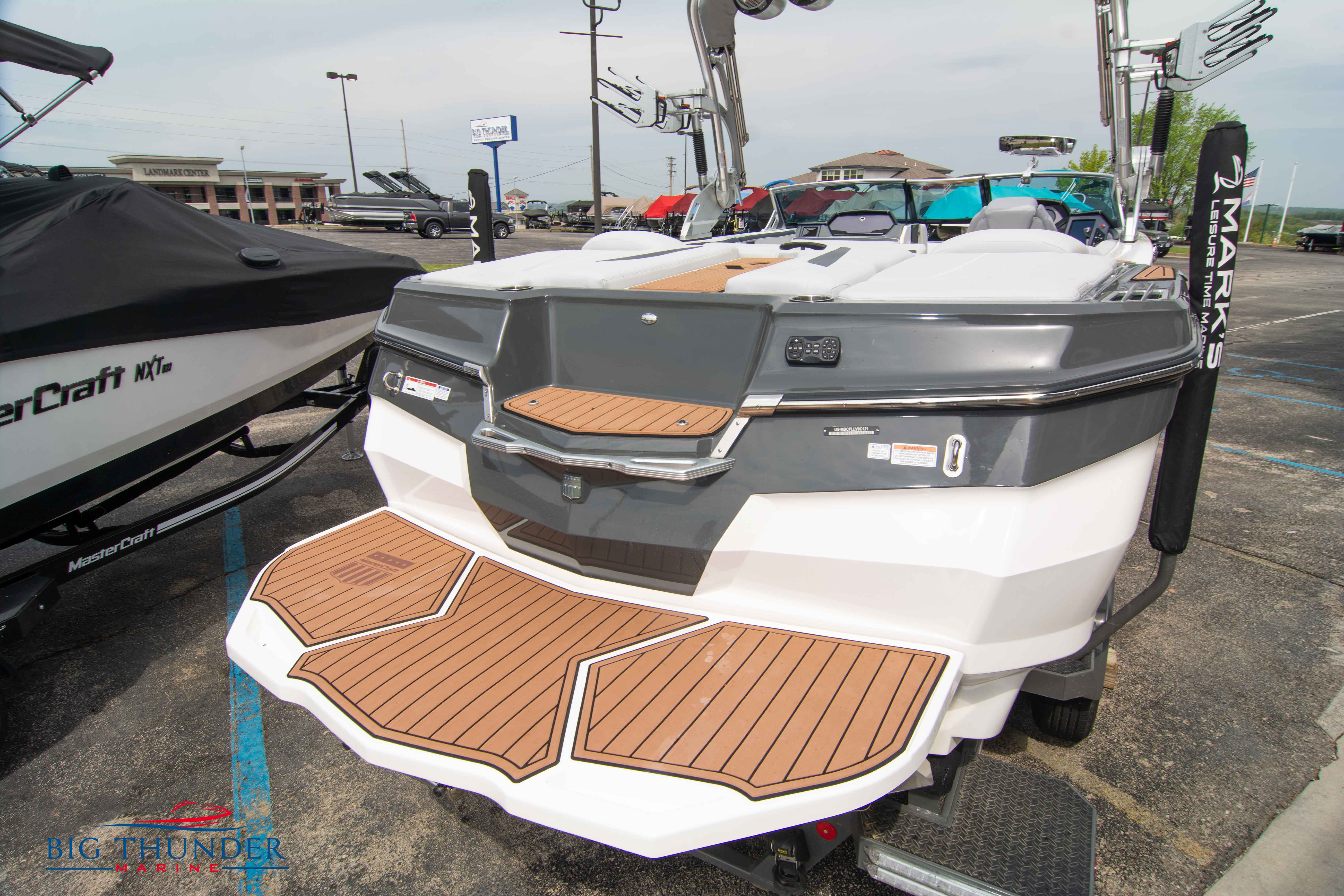 2021 Mastercraft Xstar