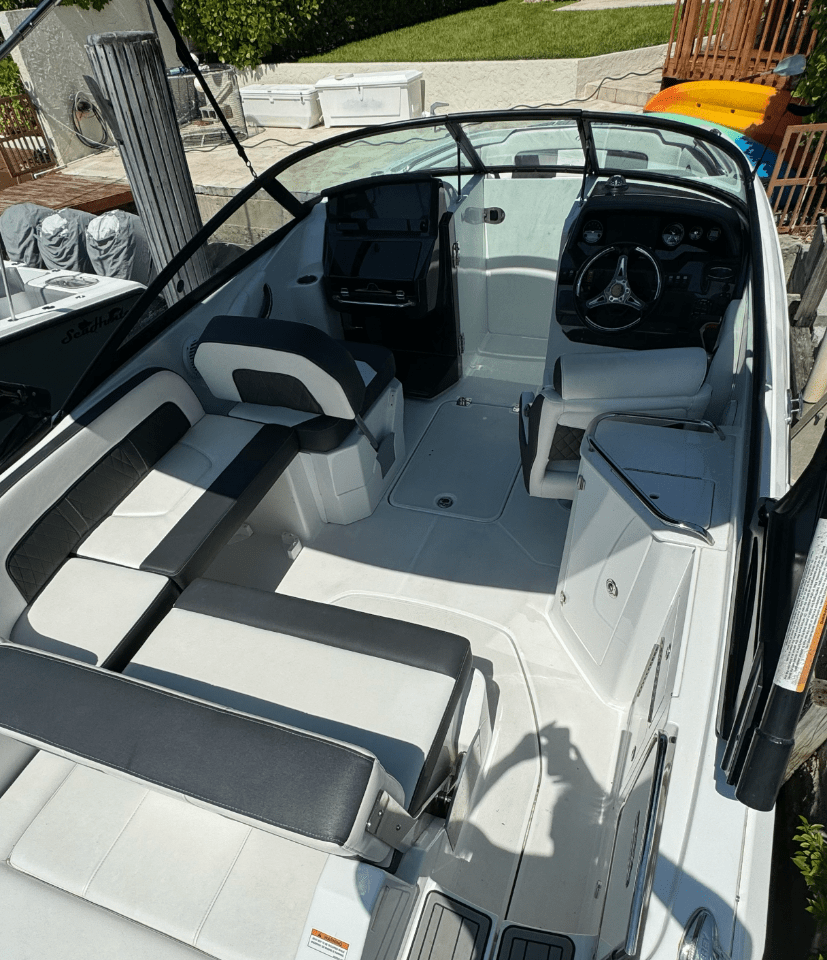 2021 Monterey M45