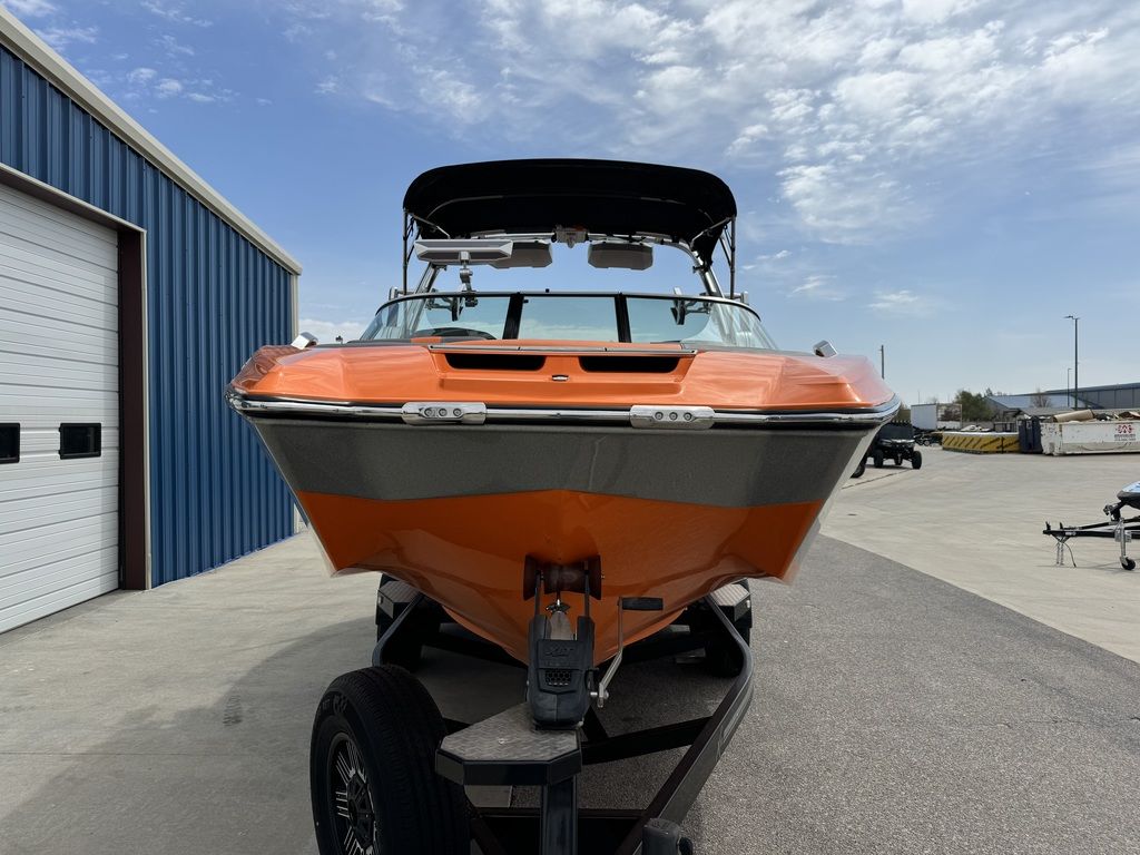 2019 MasterCraft X22