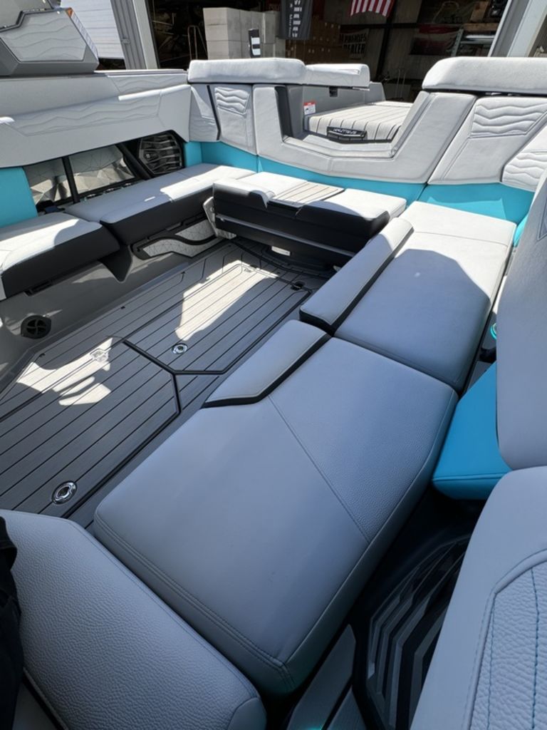 2025 Nautique Super Air Nautique G23 Icon