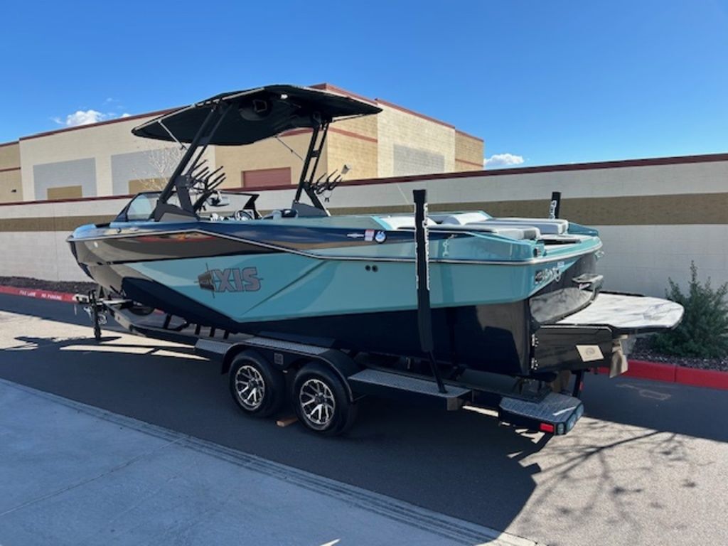 2024 Axis Wake Research T250