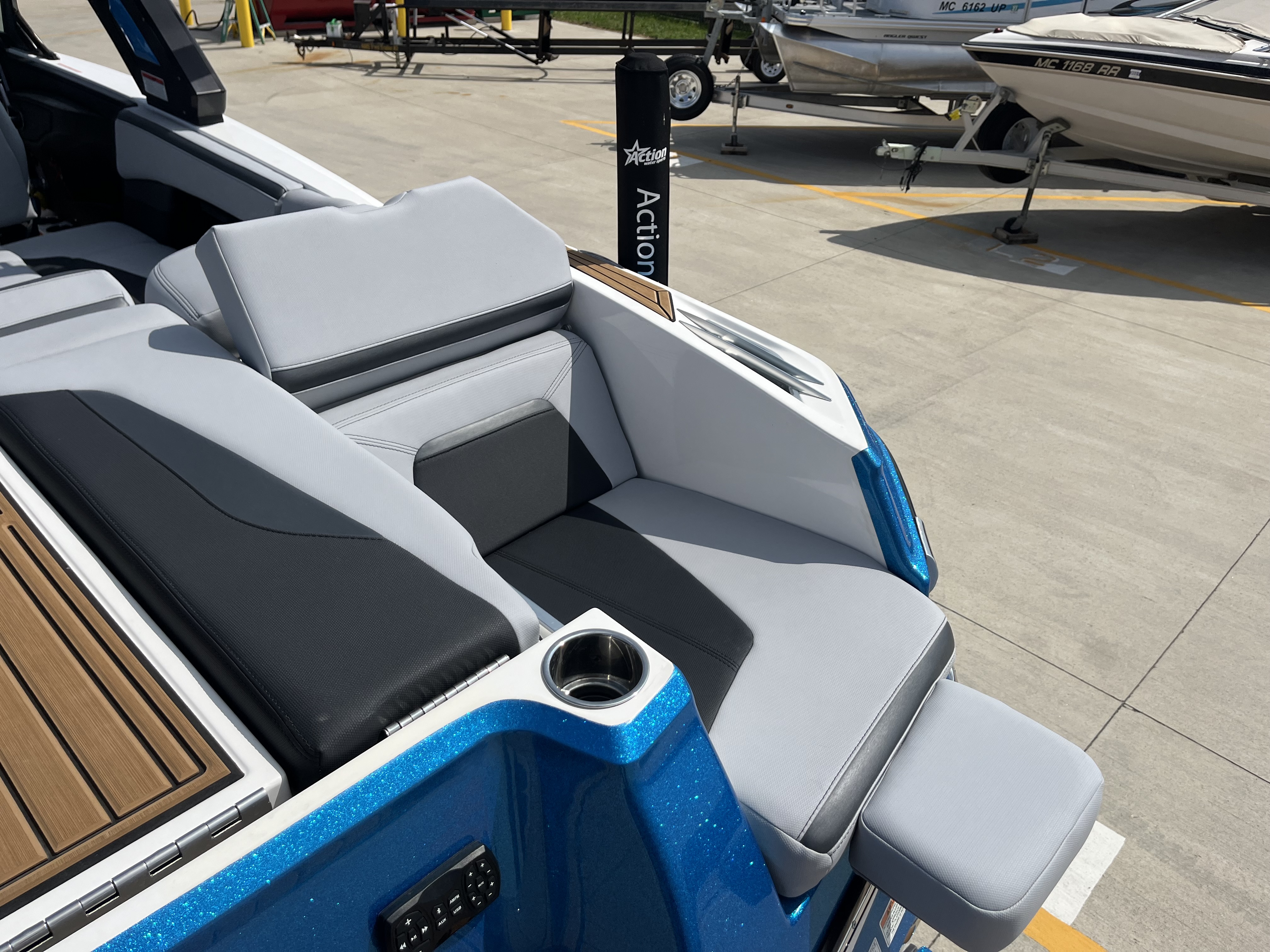 2022 MasterCraft XSTAR S