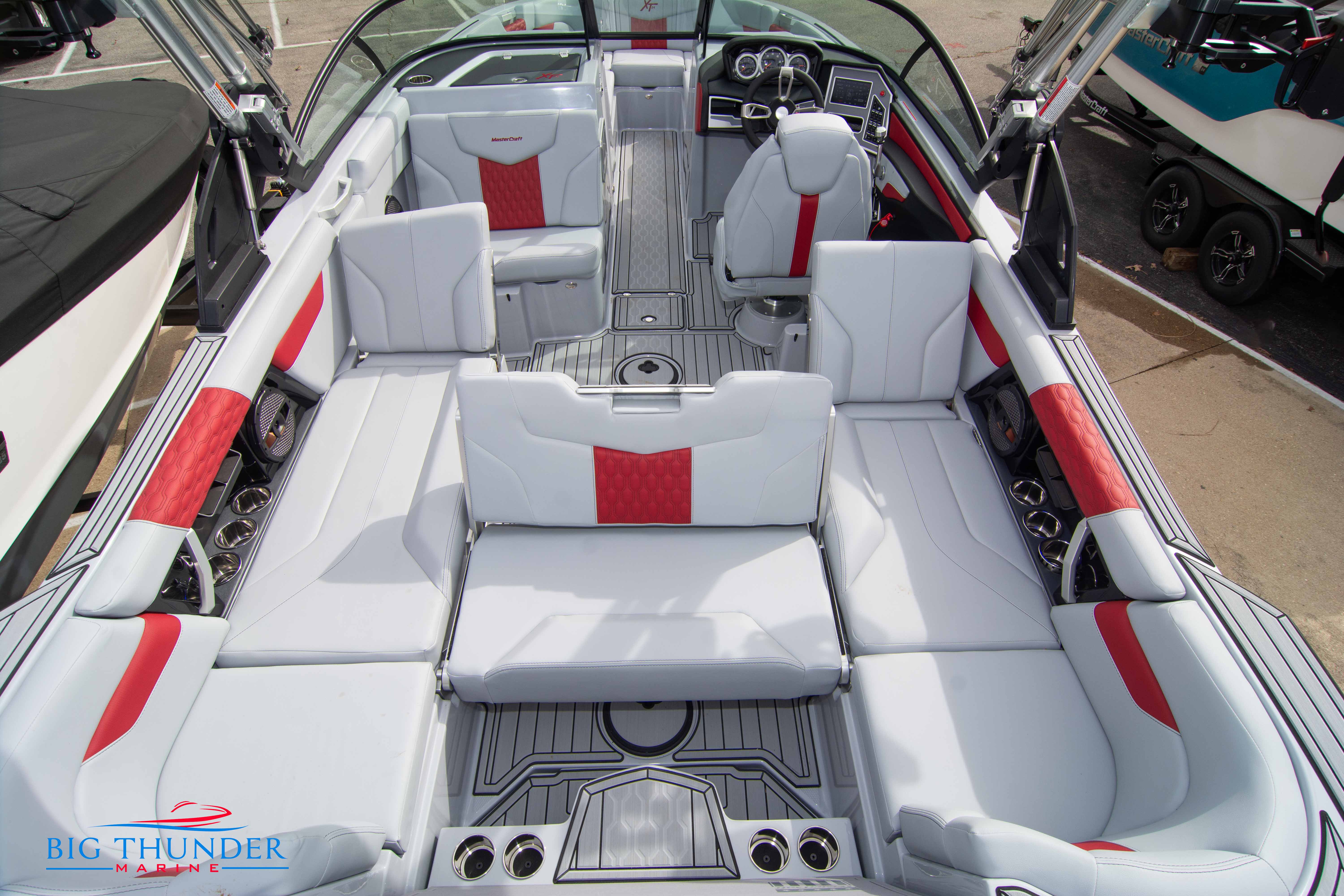 2024 Mastercraft XT24