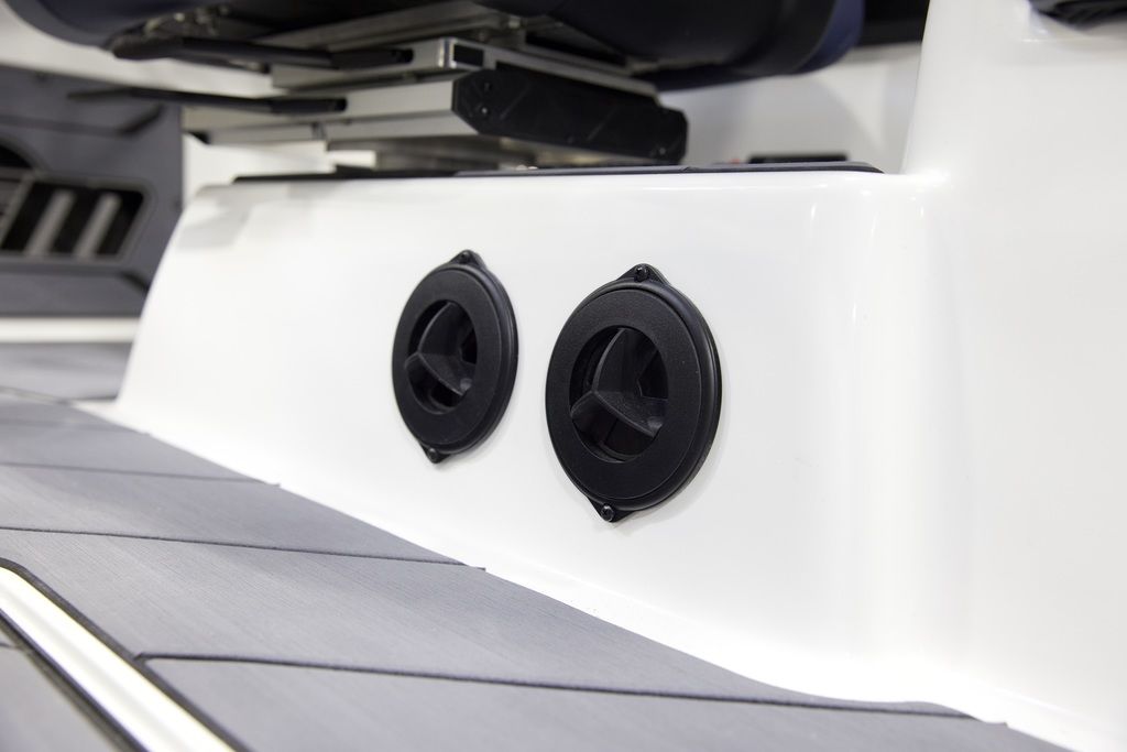 2025 Malibu Boats 26 LSV
