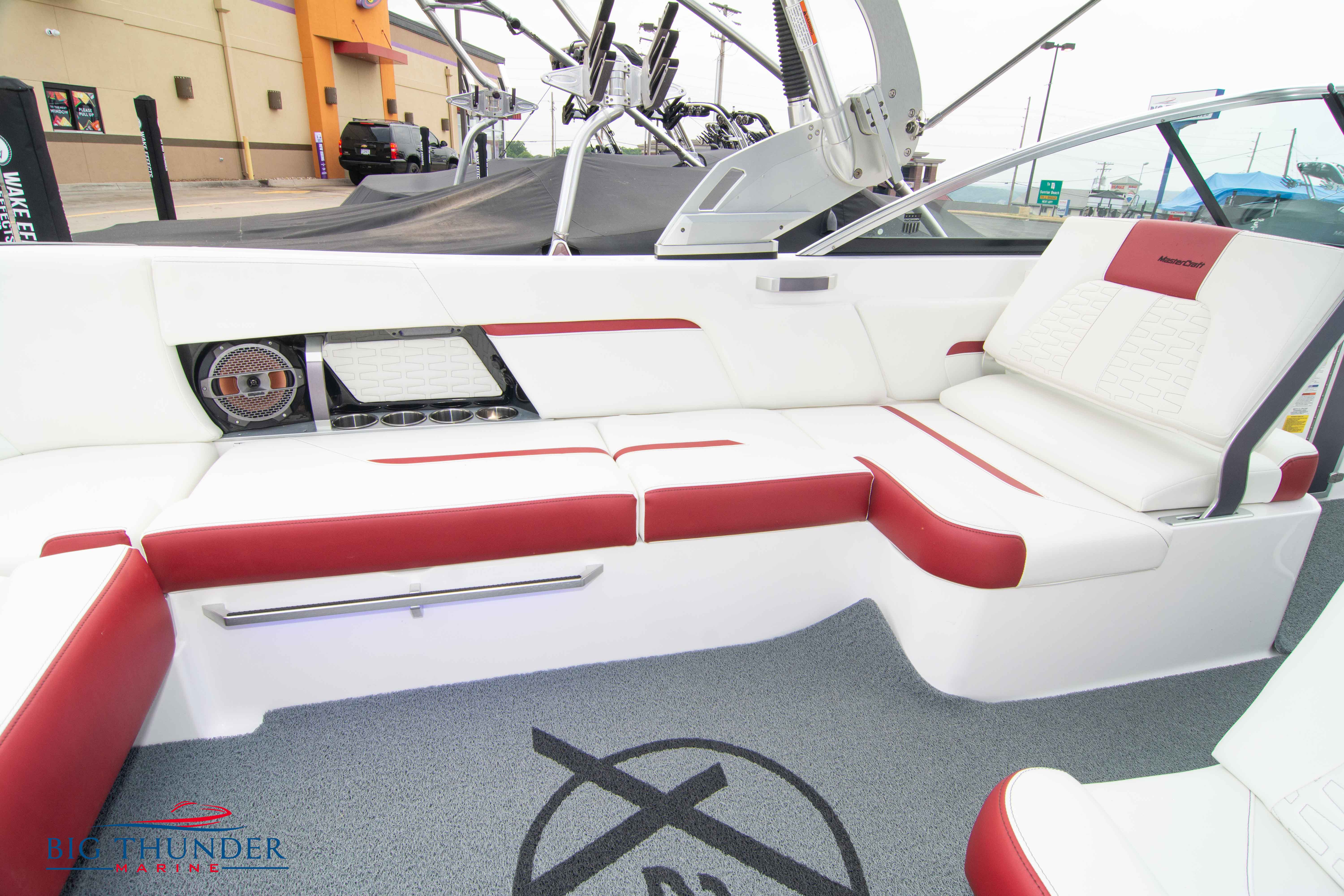 2020 Mastercraft X26