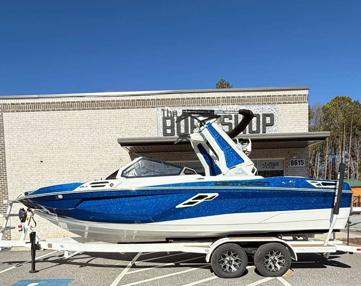 boat.Title