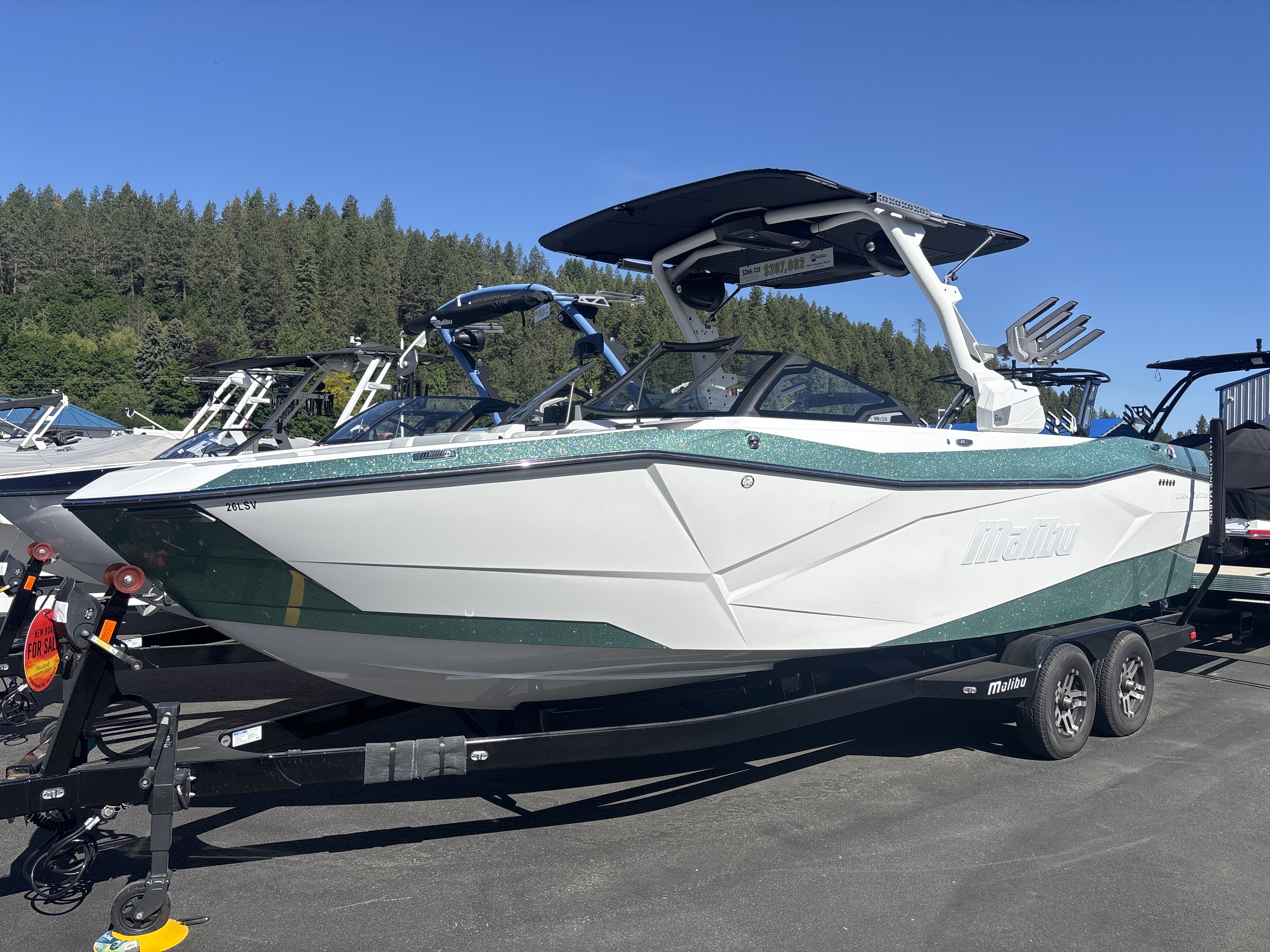 2024 Malibu 26LSV