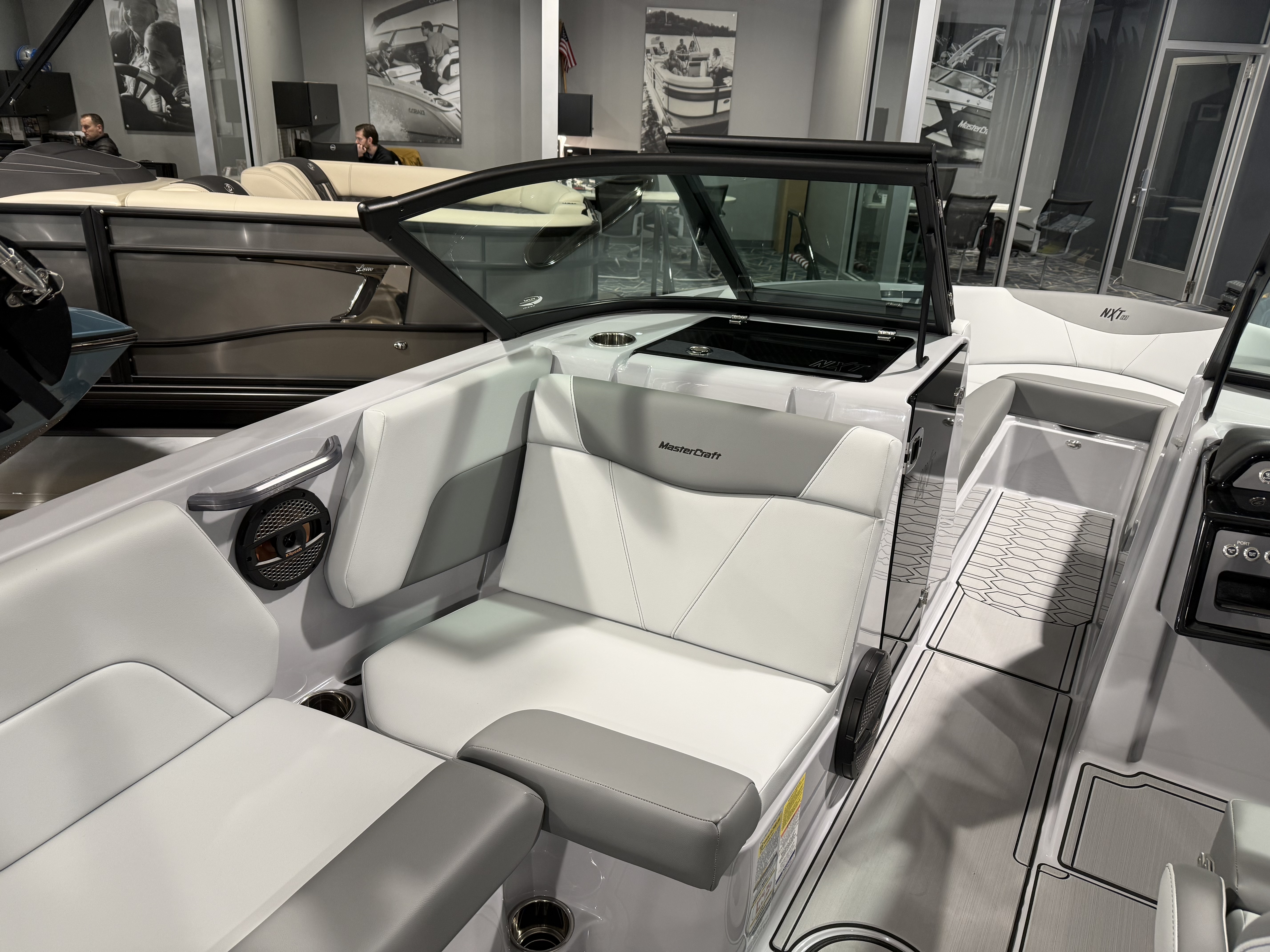 2025 MasterCraft NXT23