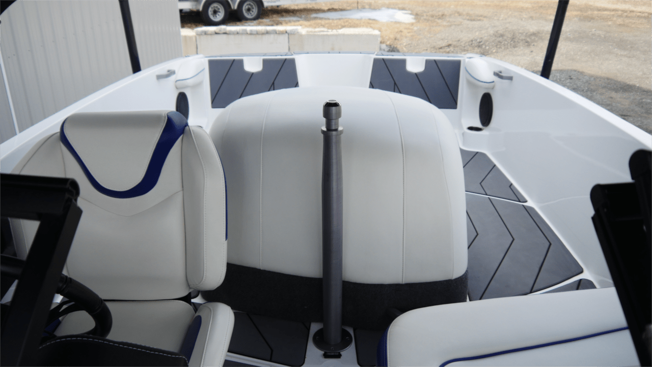 2023 Malibu Response TXI w/ M6 motor