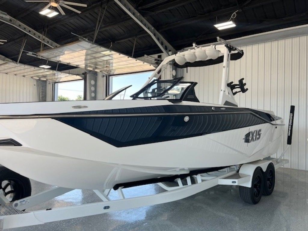2024 Axis Wake Research T250