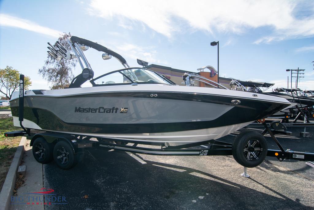 2023 Mastercraft XT24