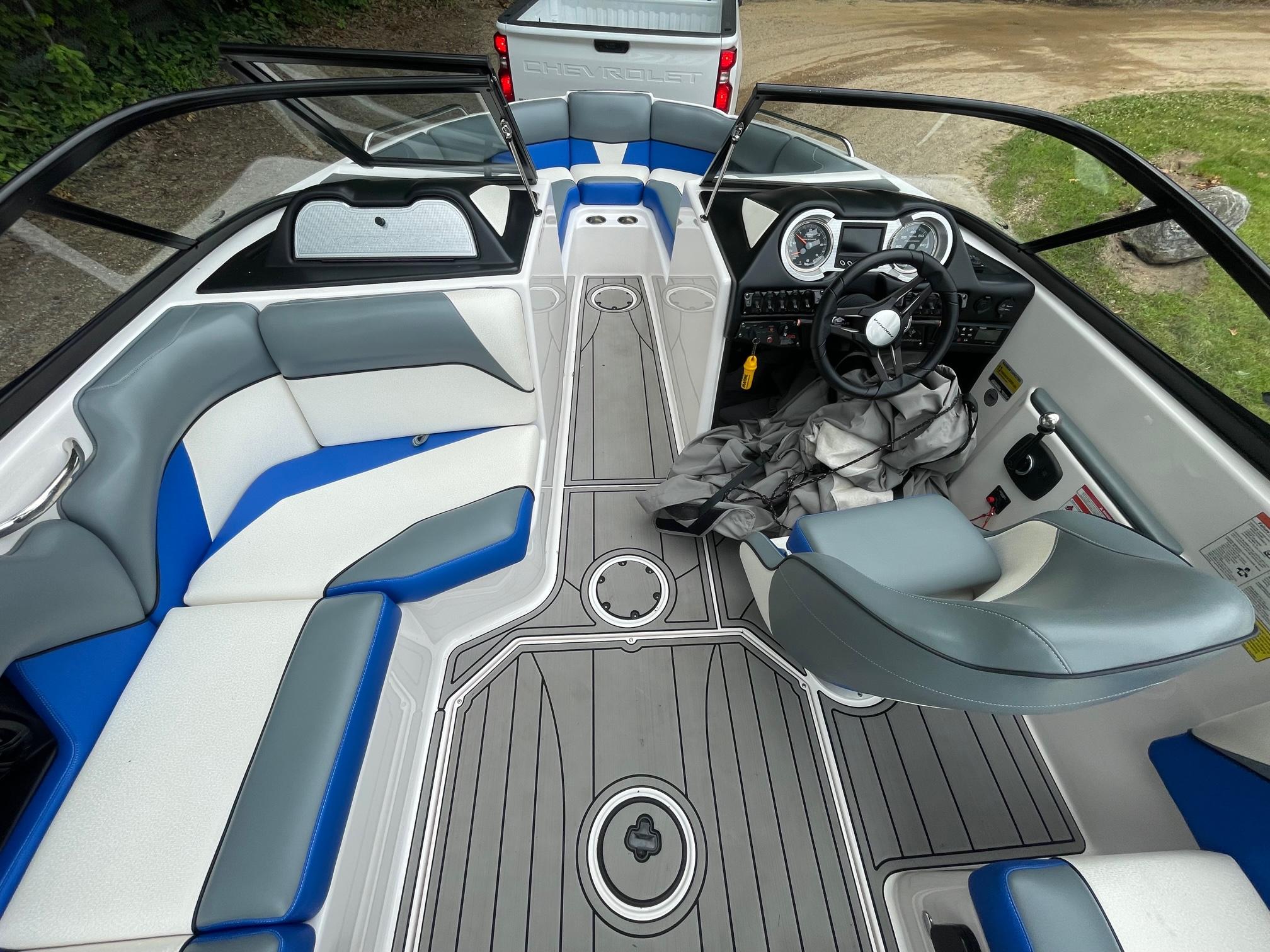 2018 Moomba Mondo