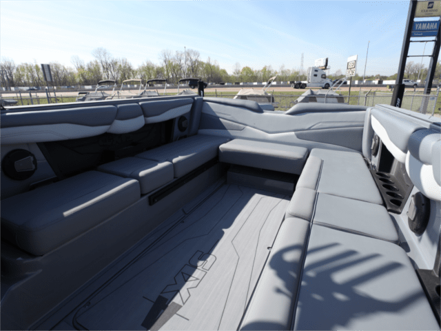 2024 Axis T250