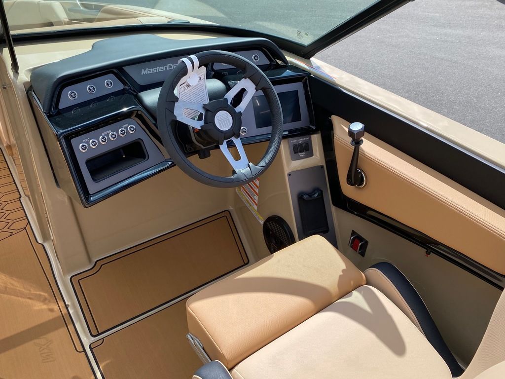 2024 MasterCraft NXT22