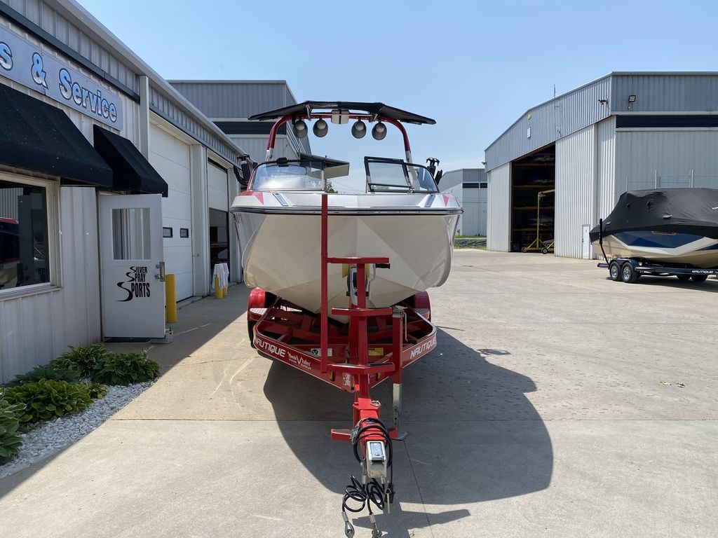 2018 Nautique Super Air G23