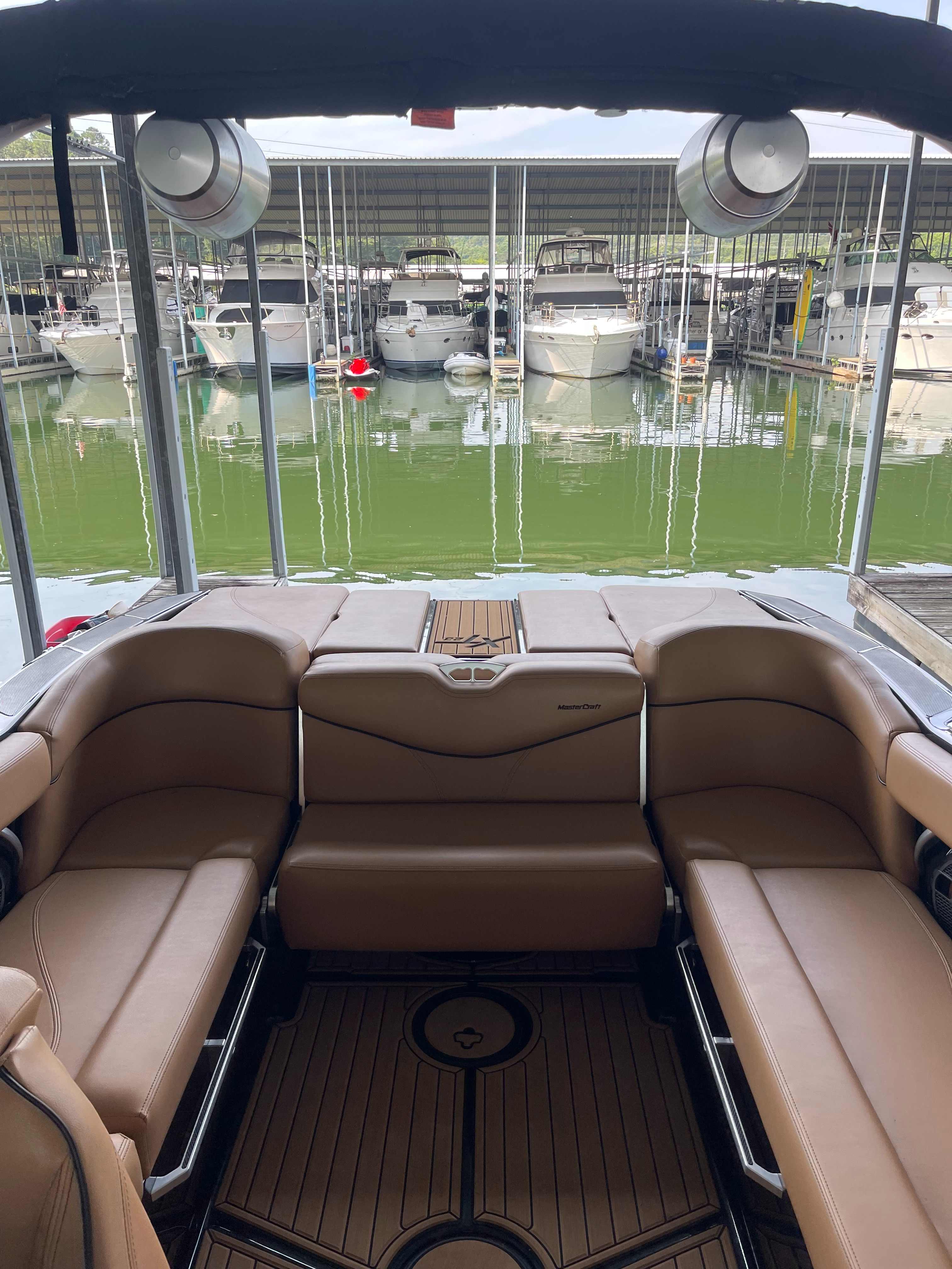 2020 Mastercraft XT23