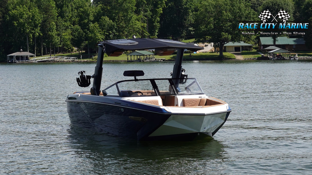 2024 Nautique G25