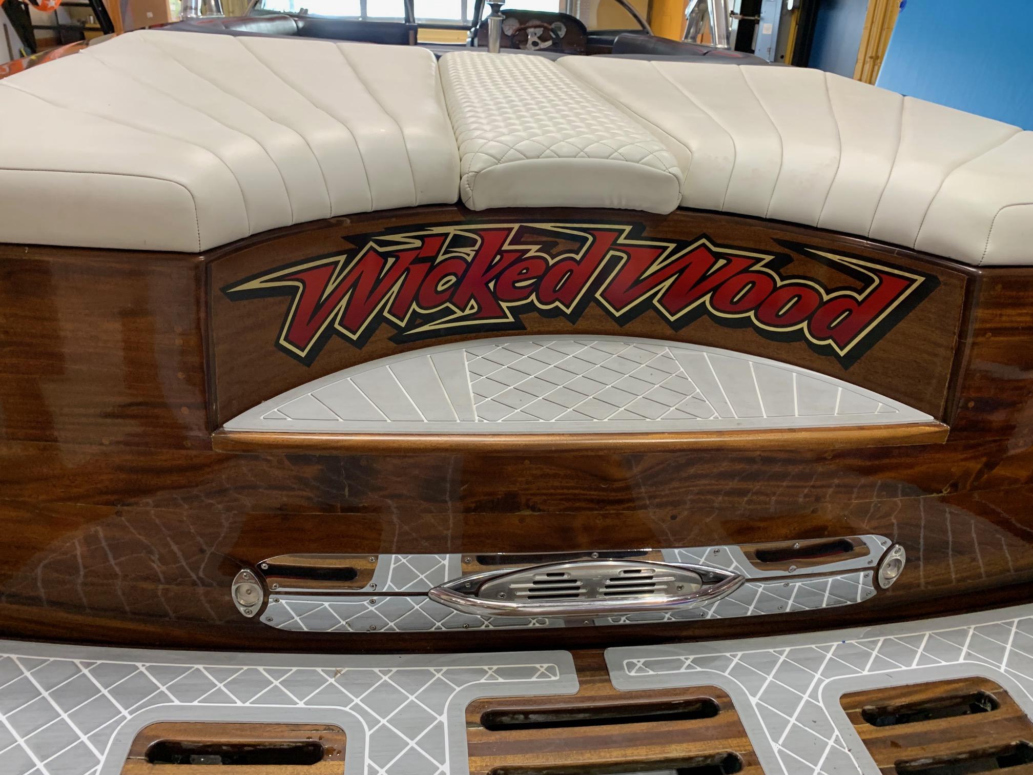 2011 Stancraft Malibu Wakesetter 247 LSV “WICKED WOOD”