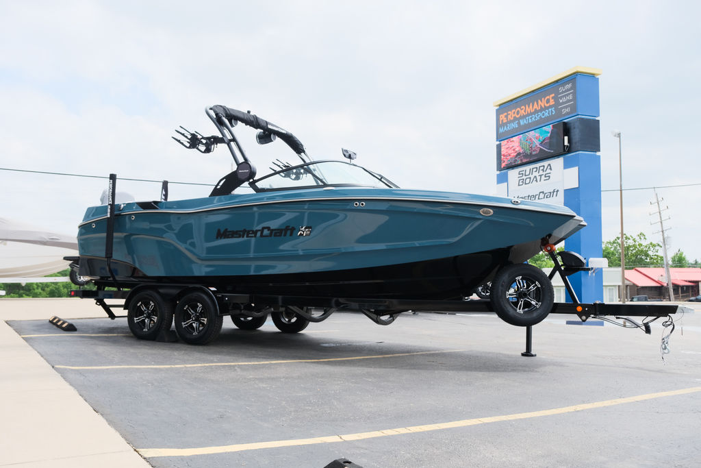 2025 MasterCraft XT24 Icon