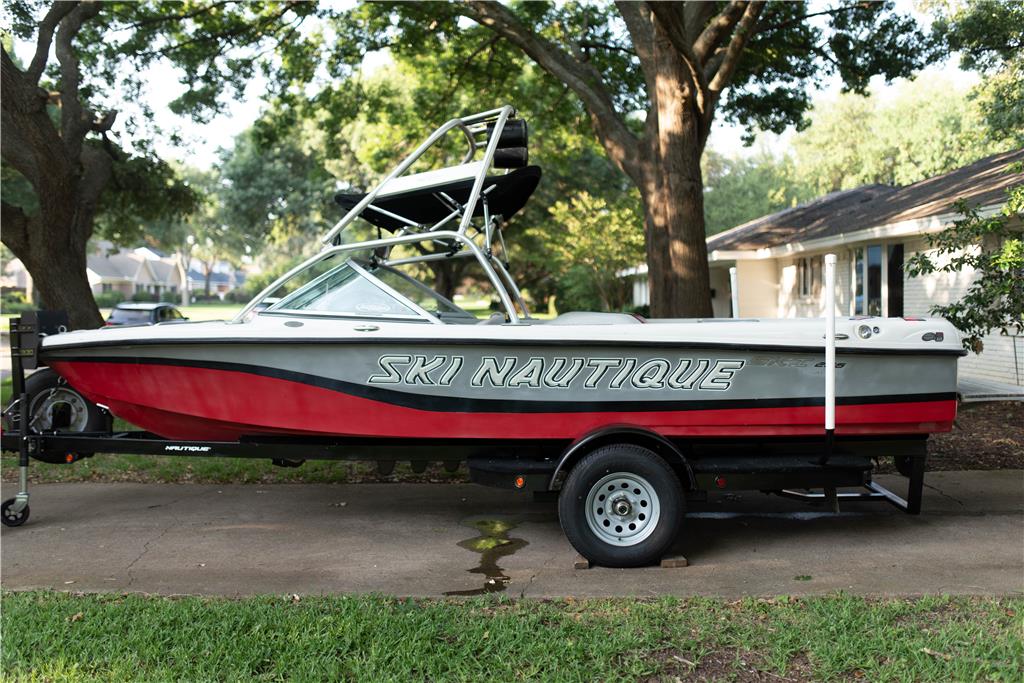 2005 Correct Craft Ski Nautique 206