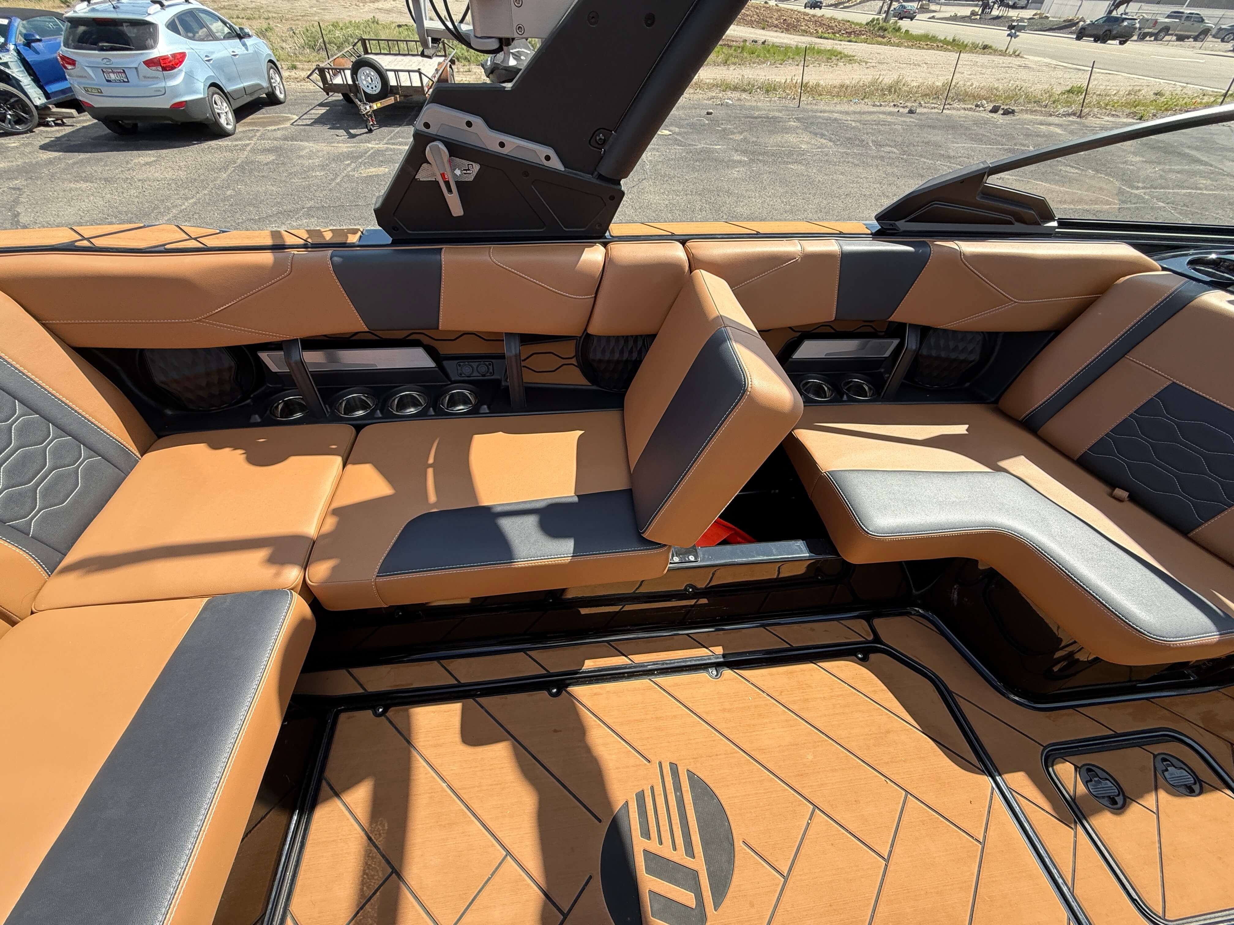 2024 Malibu Wakesetter 23 LSV Icon