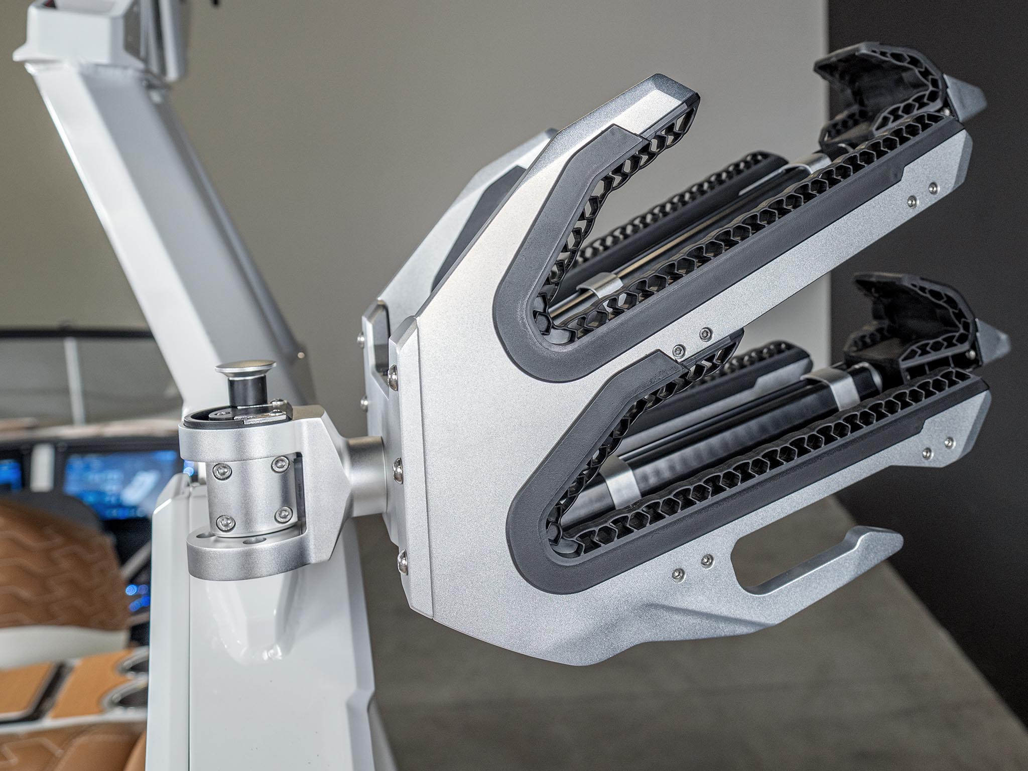 2025 Centurion Ri265 – All White Icon