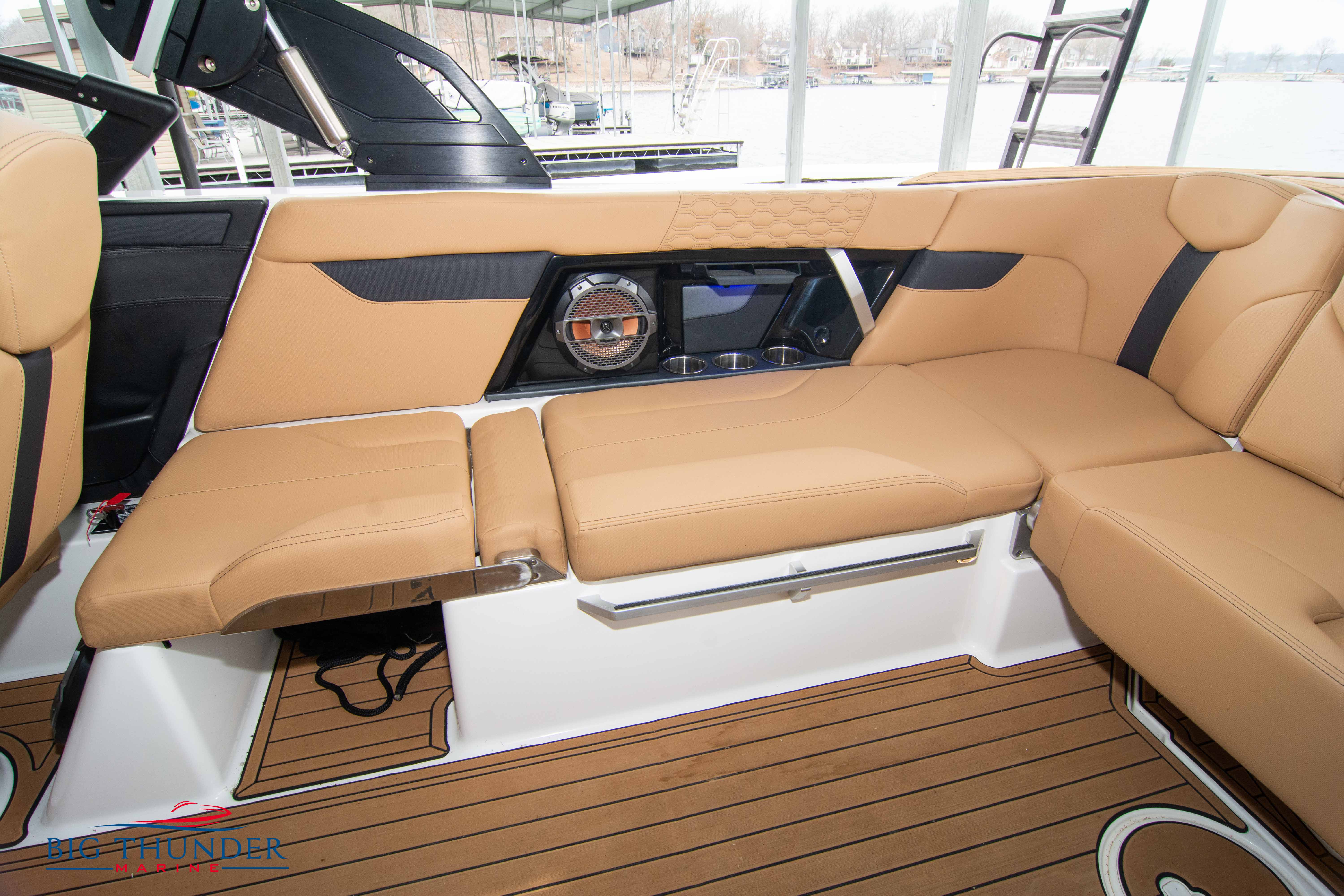 2022 Mastercraft XT24