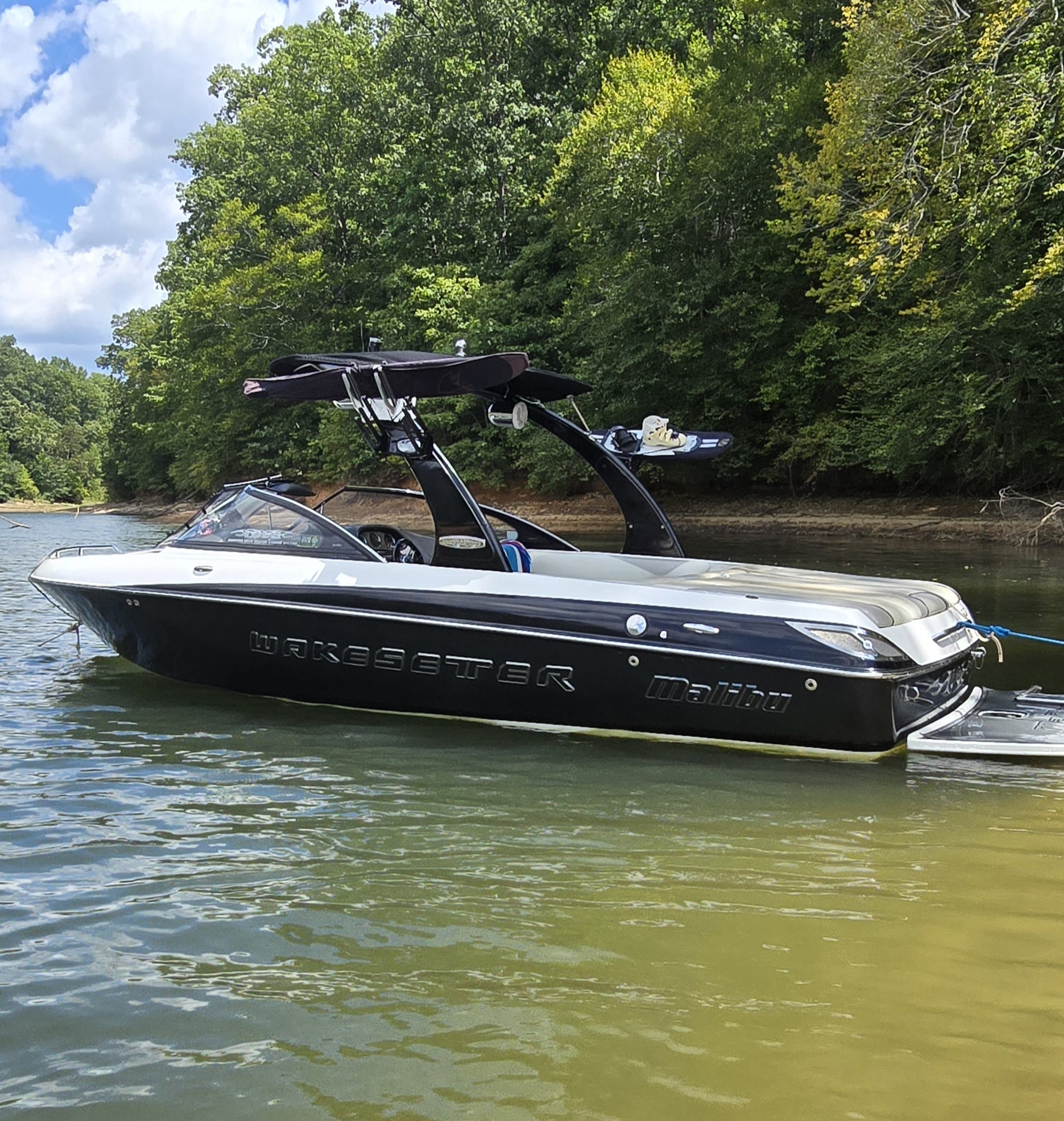 2005 Malibu Wakesetter VLX