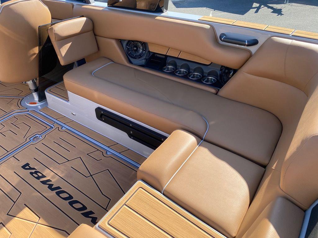 2024 MOOMBA Mojo