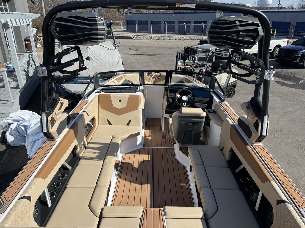 2025 Nautique Super Air Nautique GS22