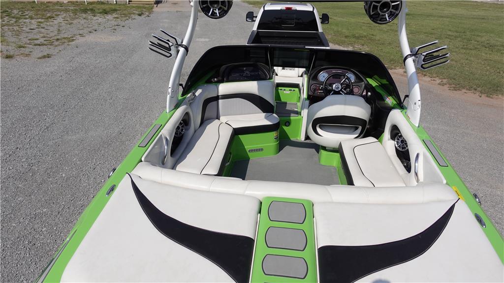 PRICE DROP!!! 2014 Centurion Enzo SS210 Wake/Surf Icon
