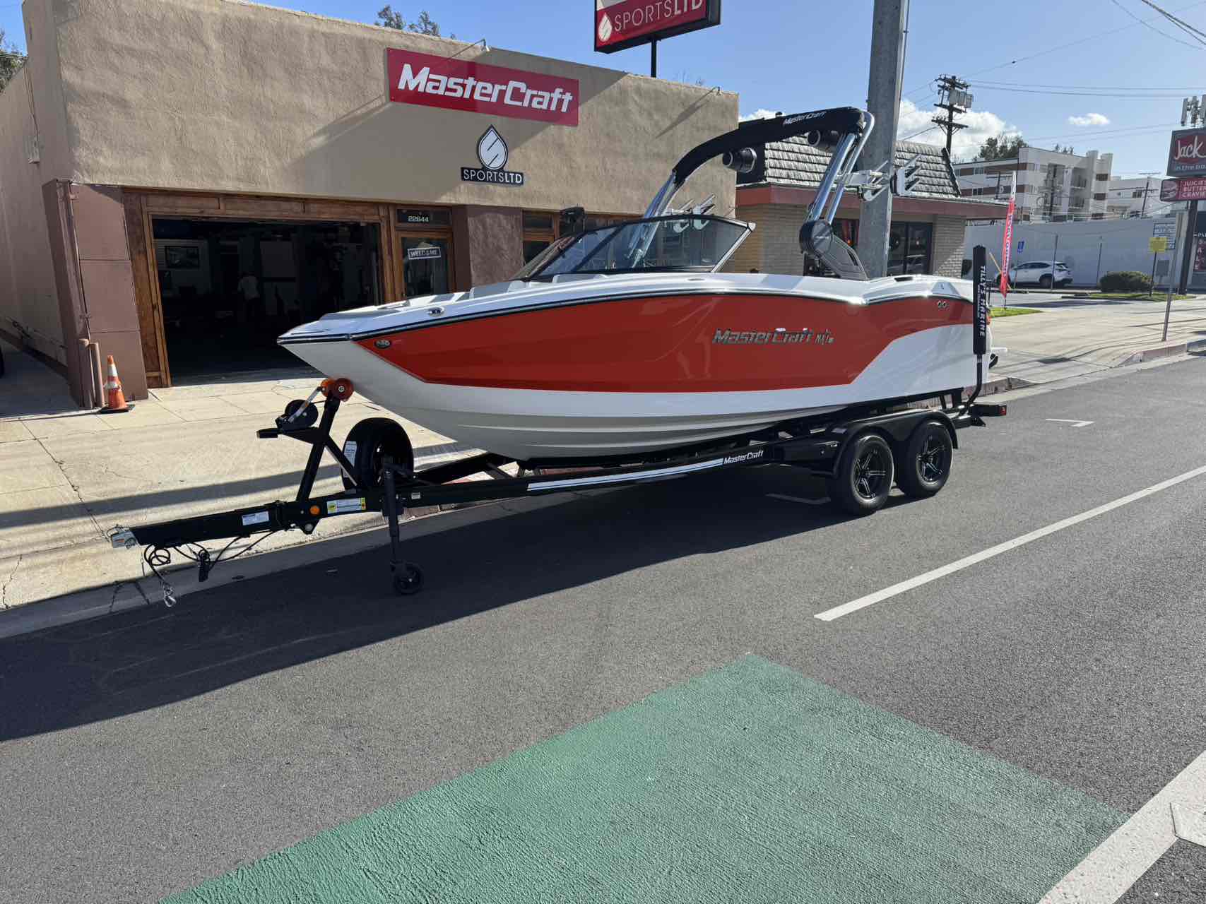 boat.Title