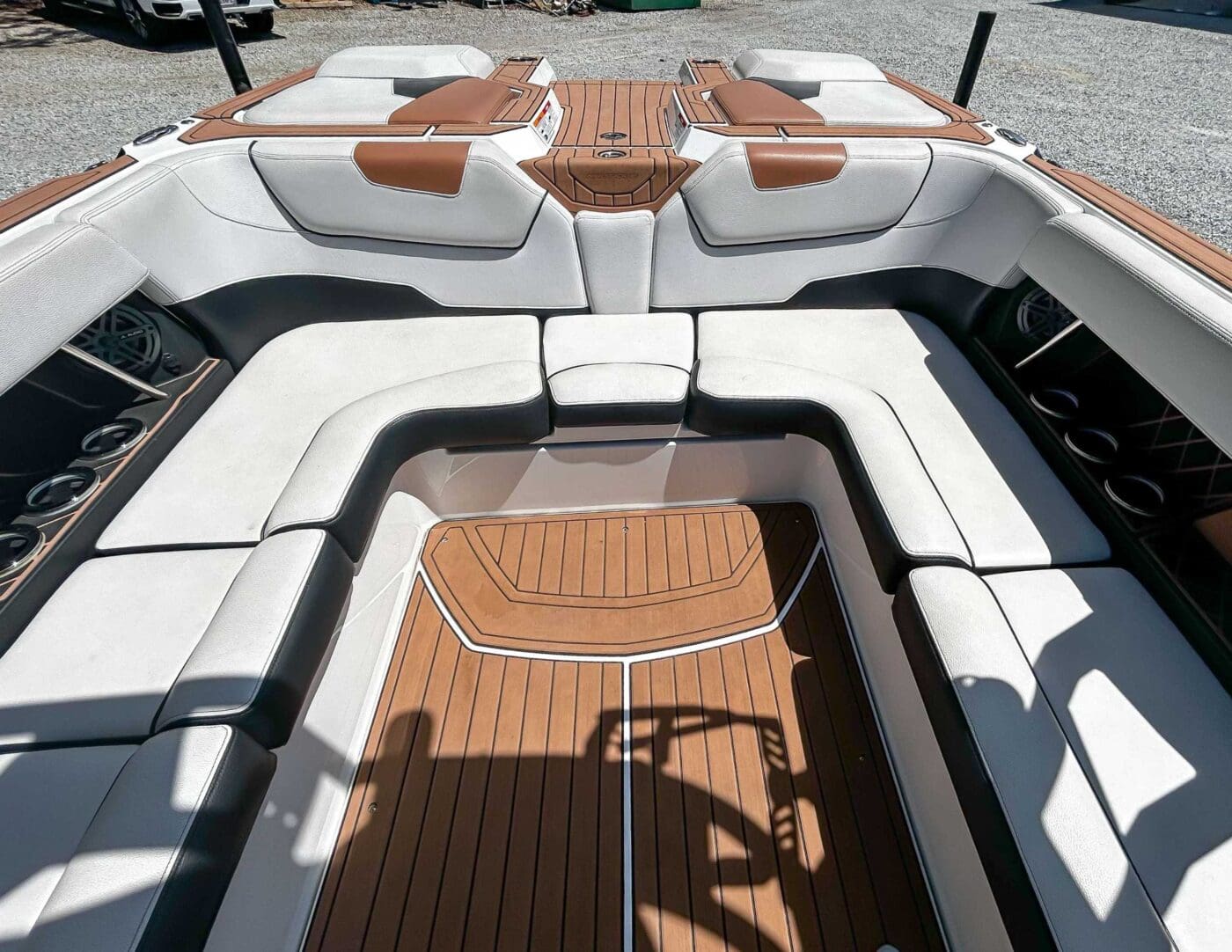 2018 Nautique GS24