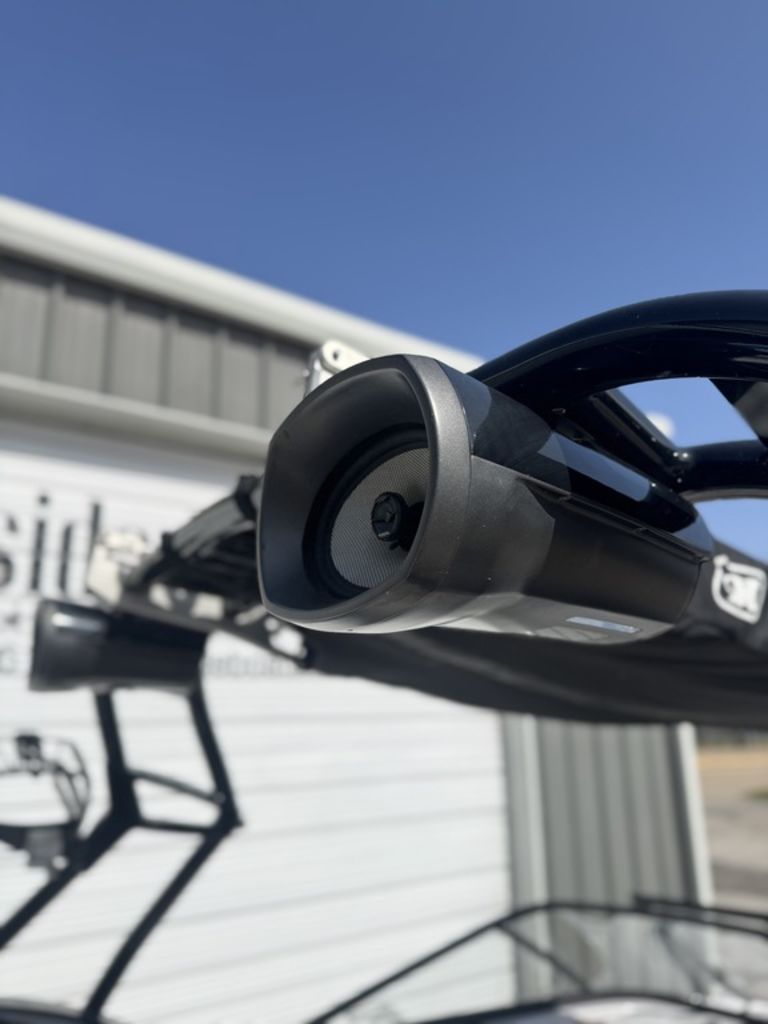 2015 Nautique G21