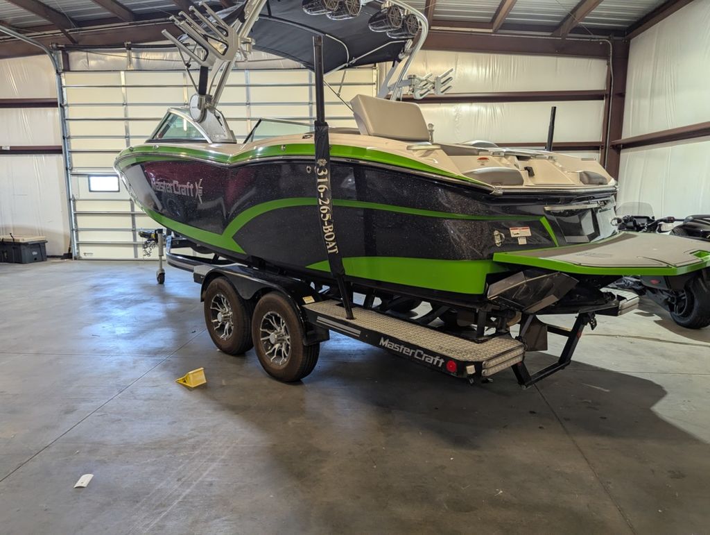 2017 MasterCraft X23
