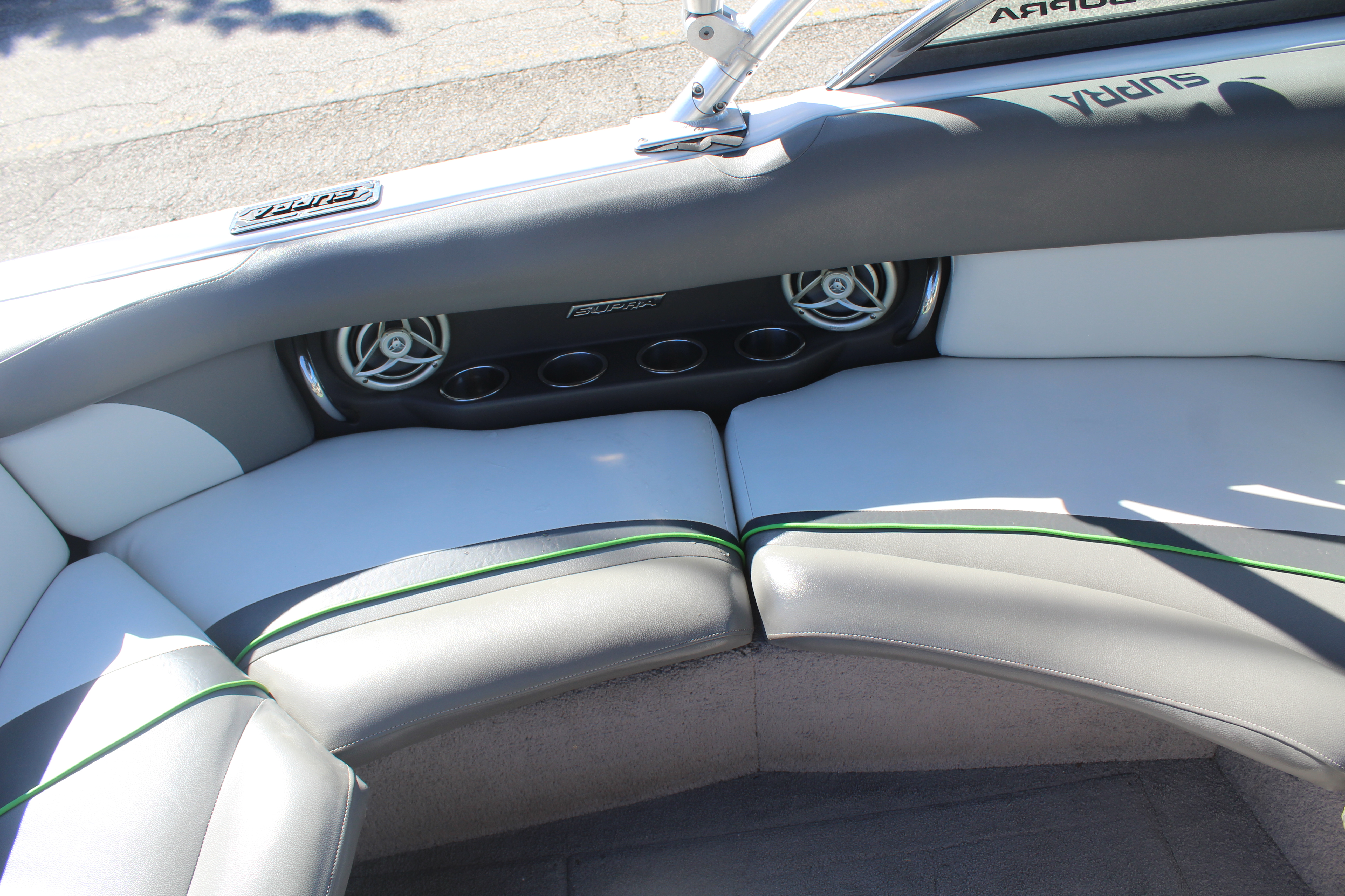 2010 SUPRA 21V
