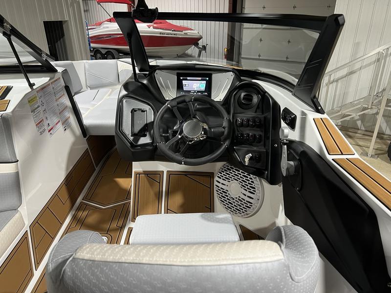 2024 Supreme ZS232