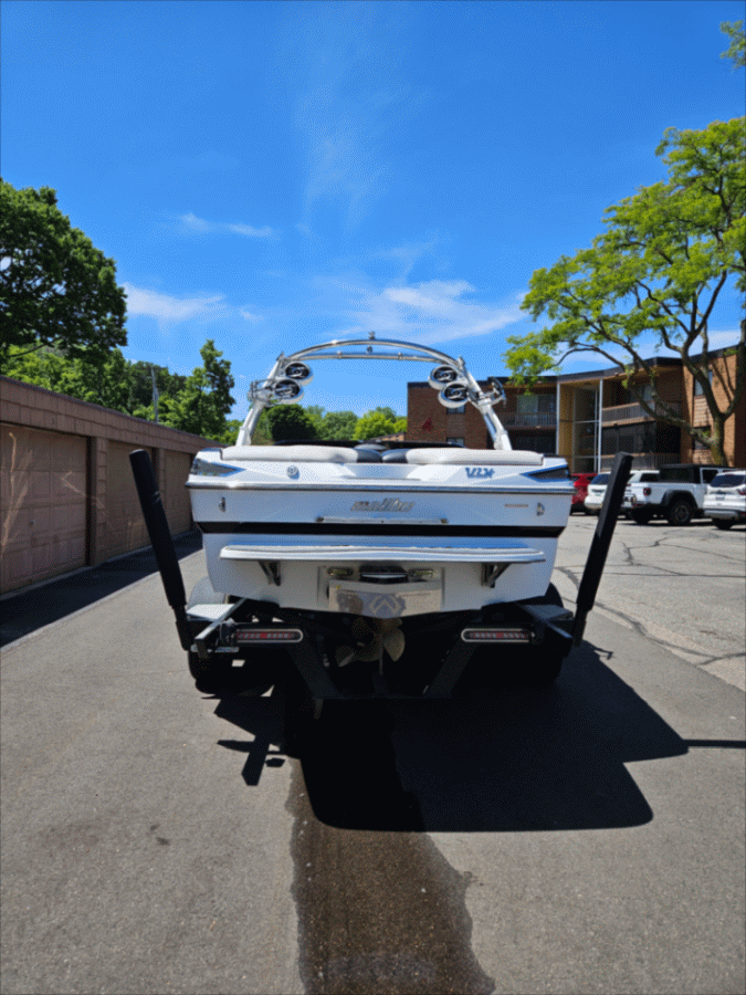 2010 Malibu wakesetter 21 vlx Icon