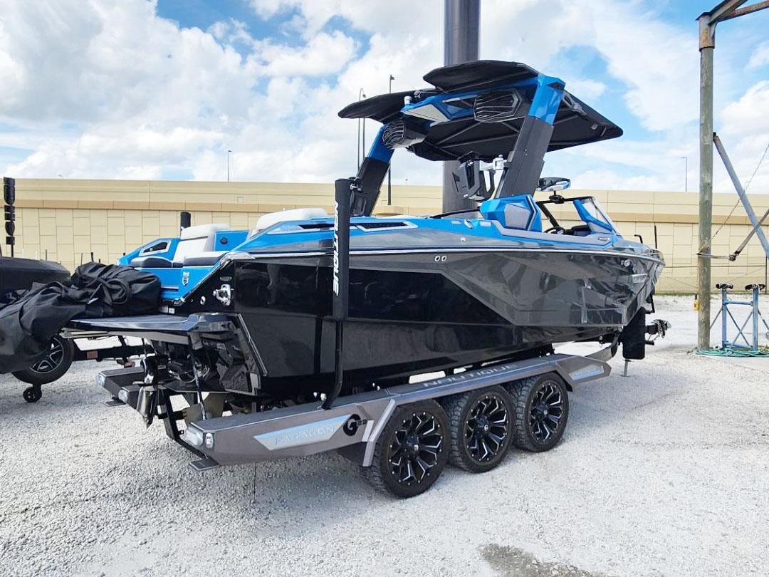 2021 Nautique Paragon 23