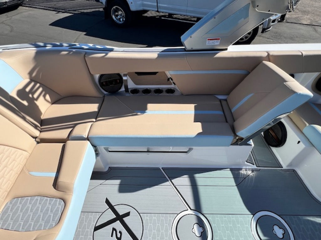 2024 Mastercraft X24