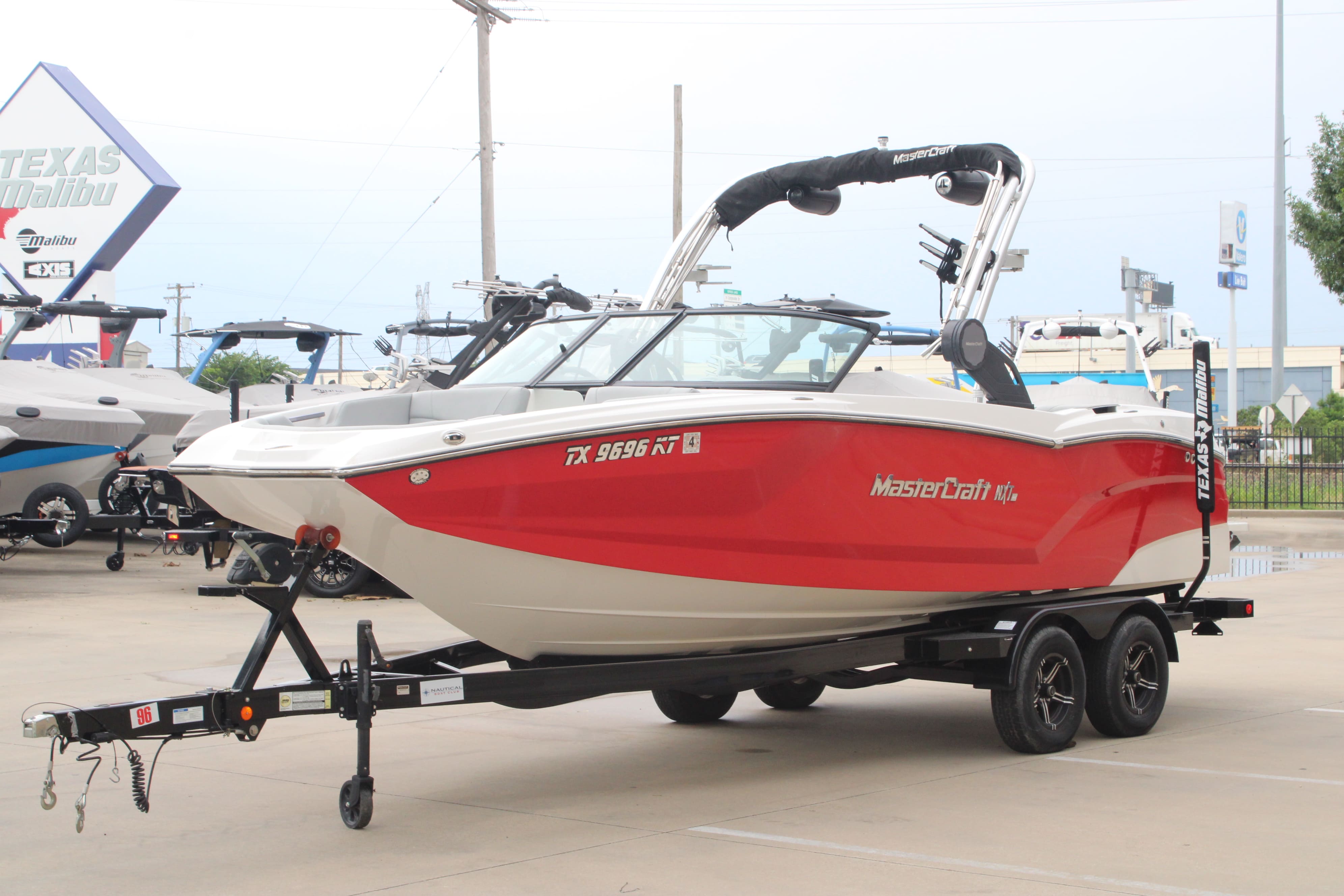 2022 MasterCraft NXT22