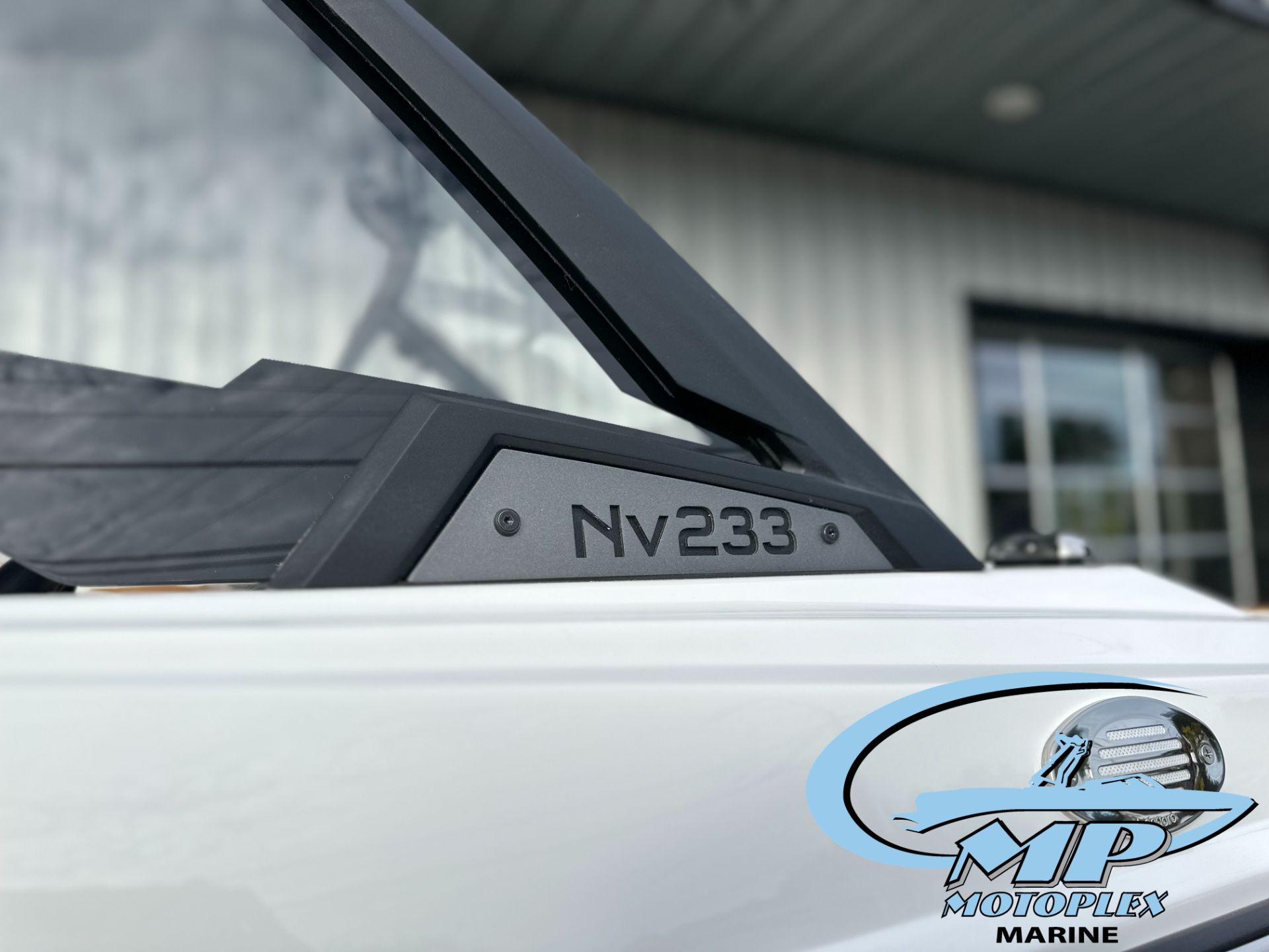 2025 Centurion Nv233