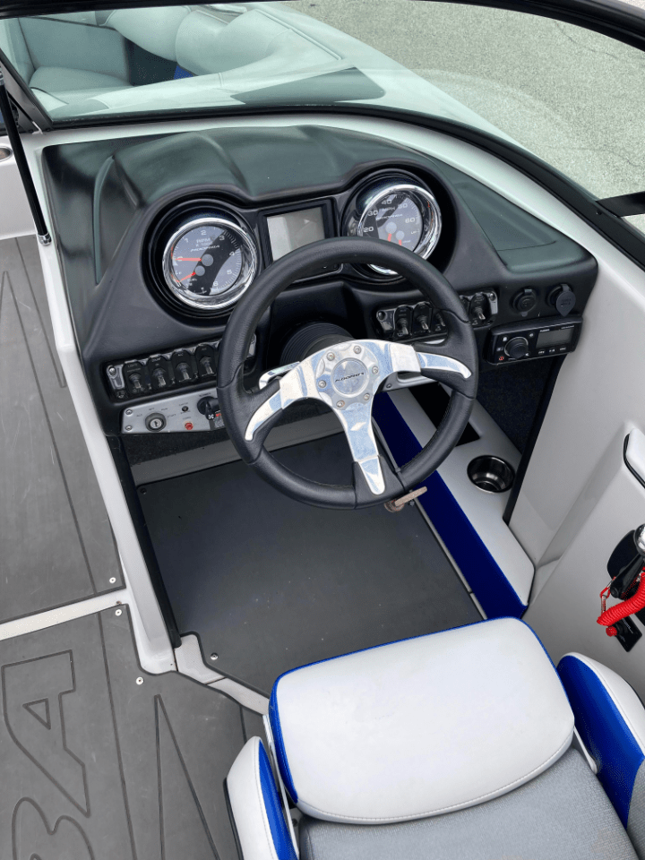 2015 Moomba Mojo Surf Edition