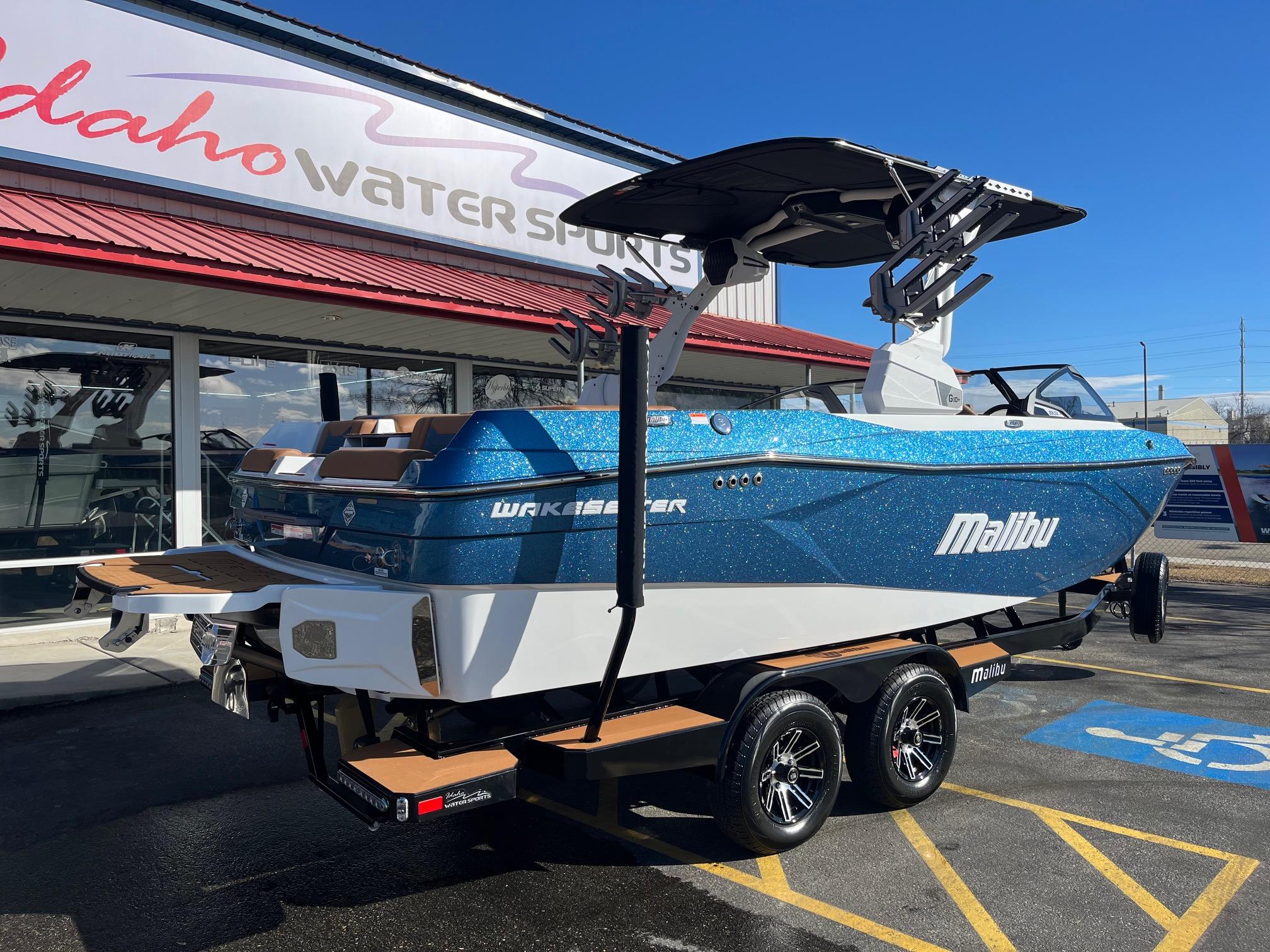boat.Title