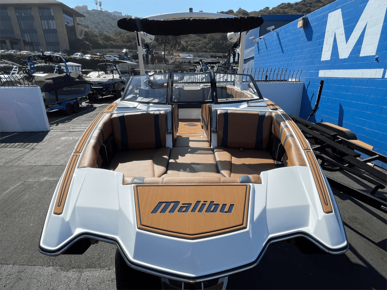 2024 Malibu 23 MXZ