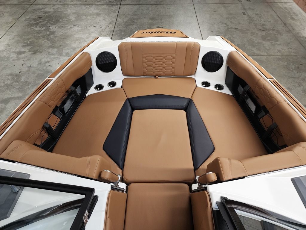 2025 Malibu Boats 24 MXZ