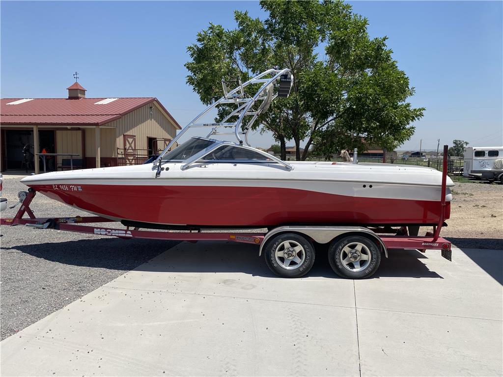 2002 Moomba Mobius V
