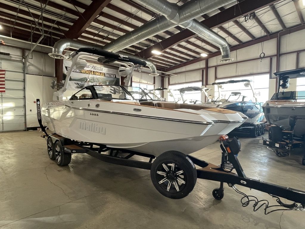 2025 Malibu Boats 23 MXZ